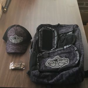 Drew Estate 2023 Barnsmoker swag accessory set - brand new